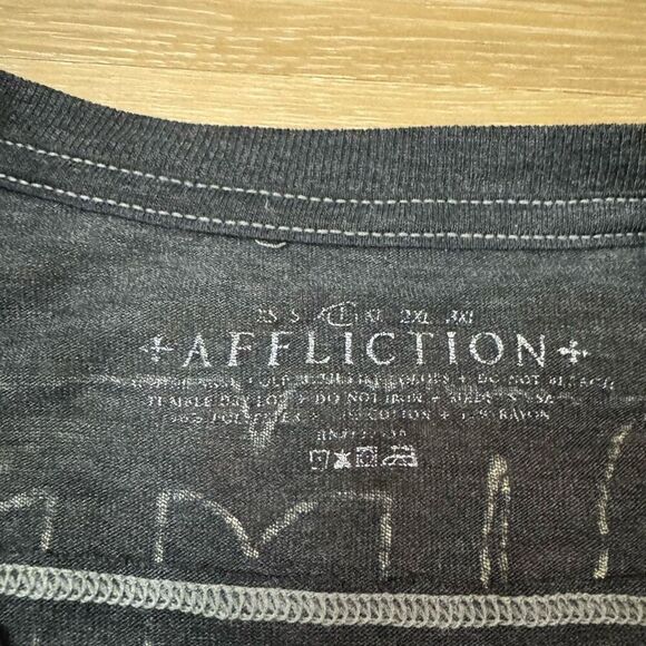 Affliction Men's L Short Sleeve Graphic Tee Live Fast Motors Distressed Black - Picture 2 of 5